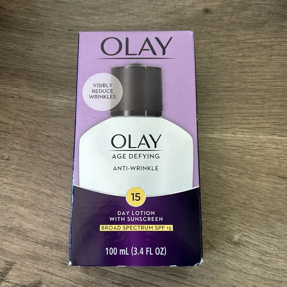 NWT Olay age defying anti wrinkle cream